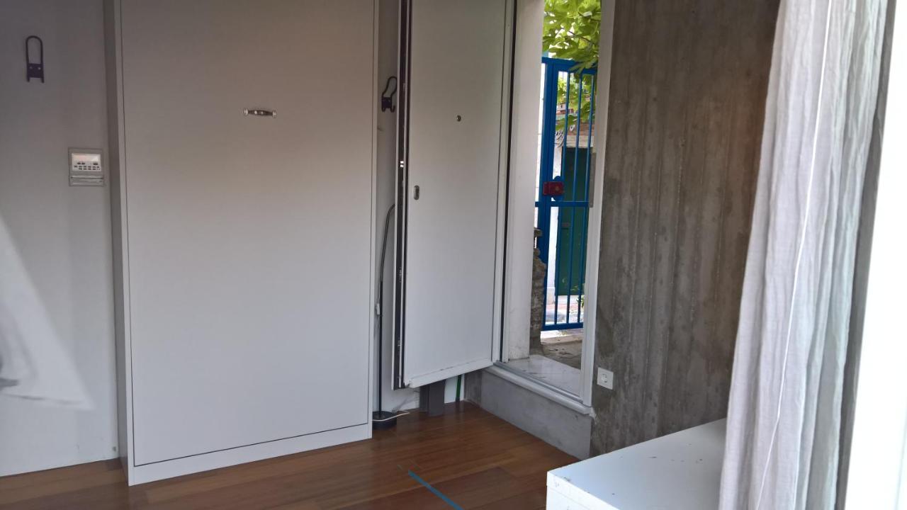 Under The Acropolis, Tiny Room, Big Terrace Athene Buitenkant foto